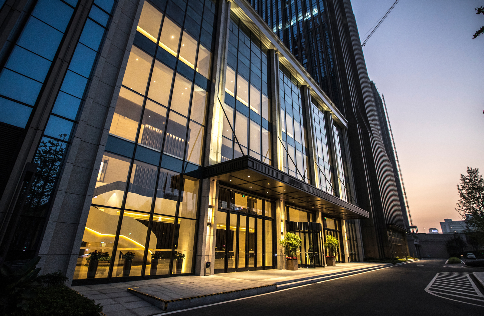Commercial building representing property insurance coverage